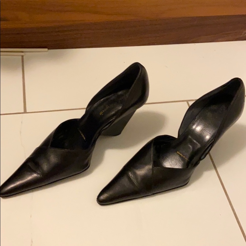Robert Clergerie Wedge Pump size 7